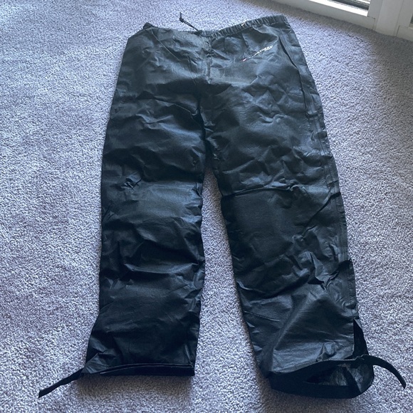 Frogg Toggs Women’s waterproof breathable rain suit - Picture 10 of 16